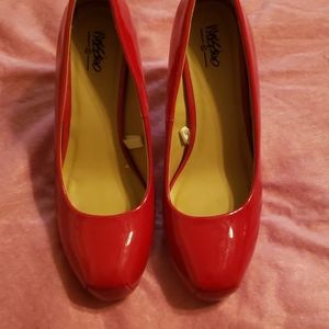 Red pump heels